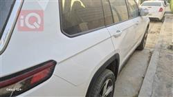 جیپ L گراند شیرۆکی